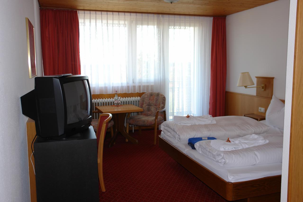 Resorthotel Park-Hill Loßburg エクステリア 写真