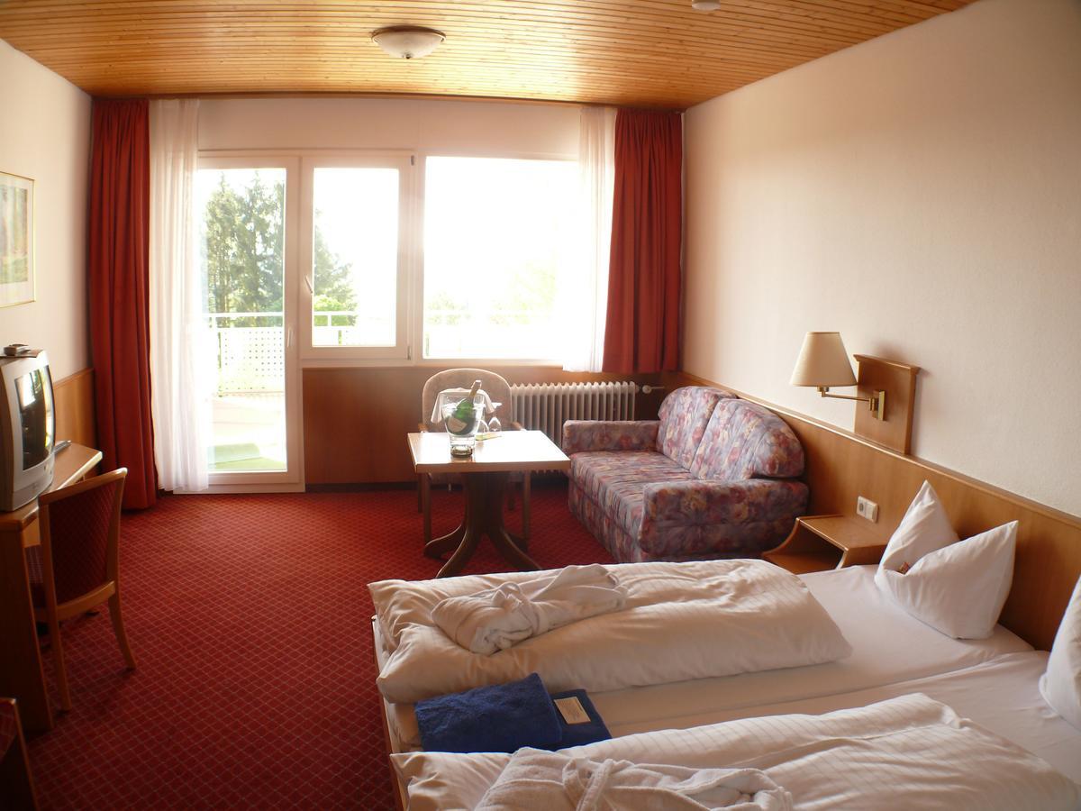Resorthotel Park-Hill Loßburg エクステリア 写真