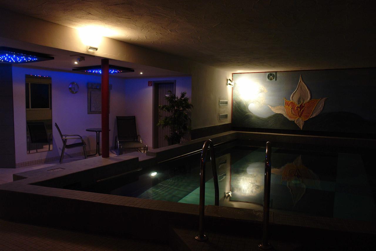 Resorthotel Park-Hill Loßburg エクステリア 写真